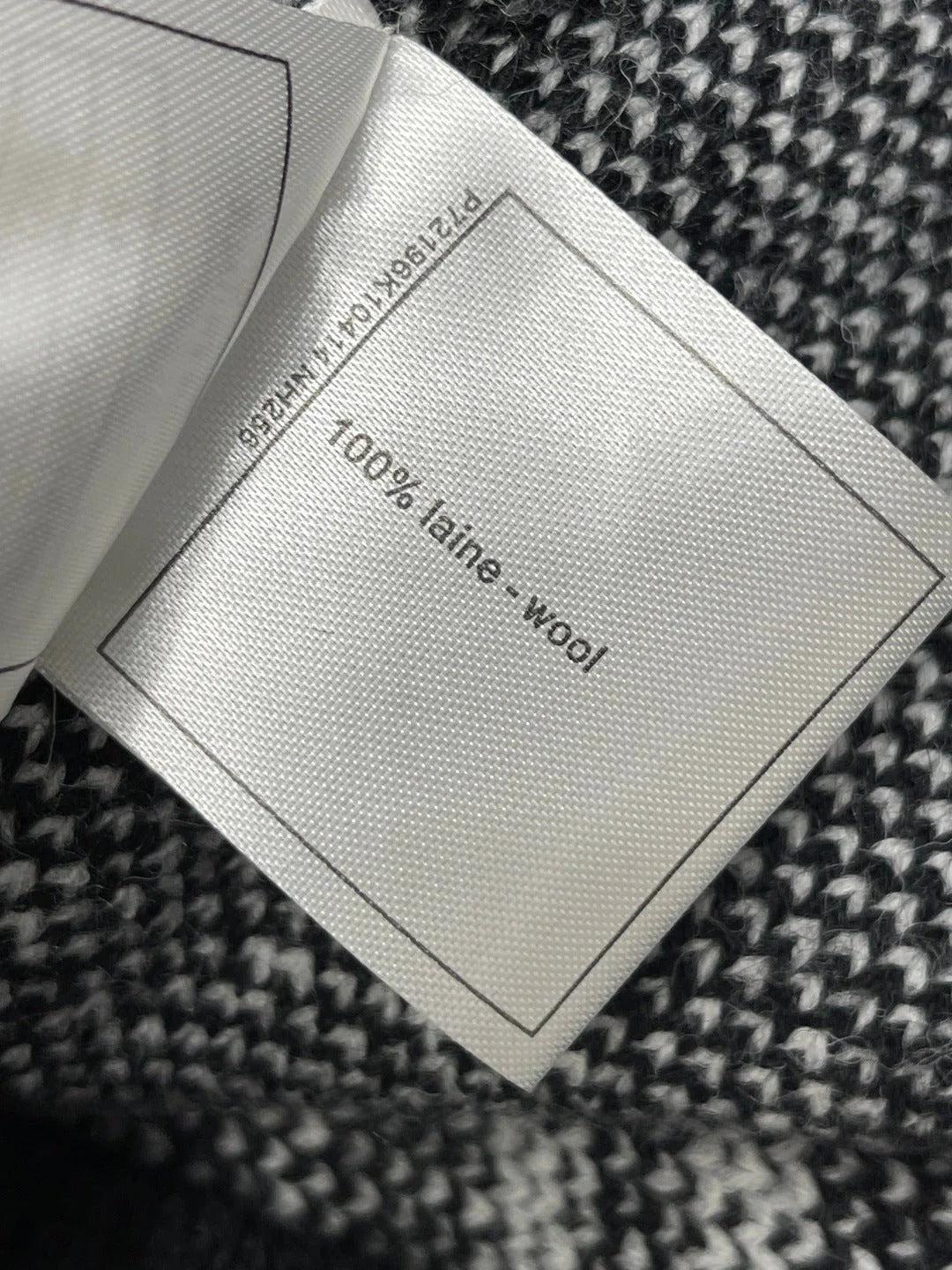 CHANEL 25S CARDIGAN JACKET 639