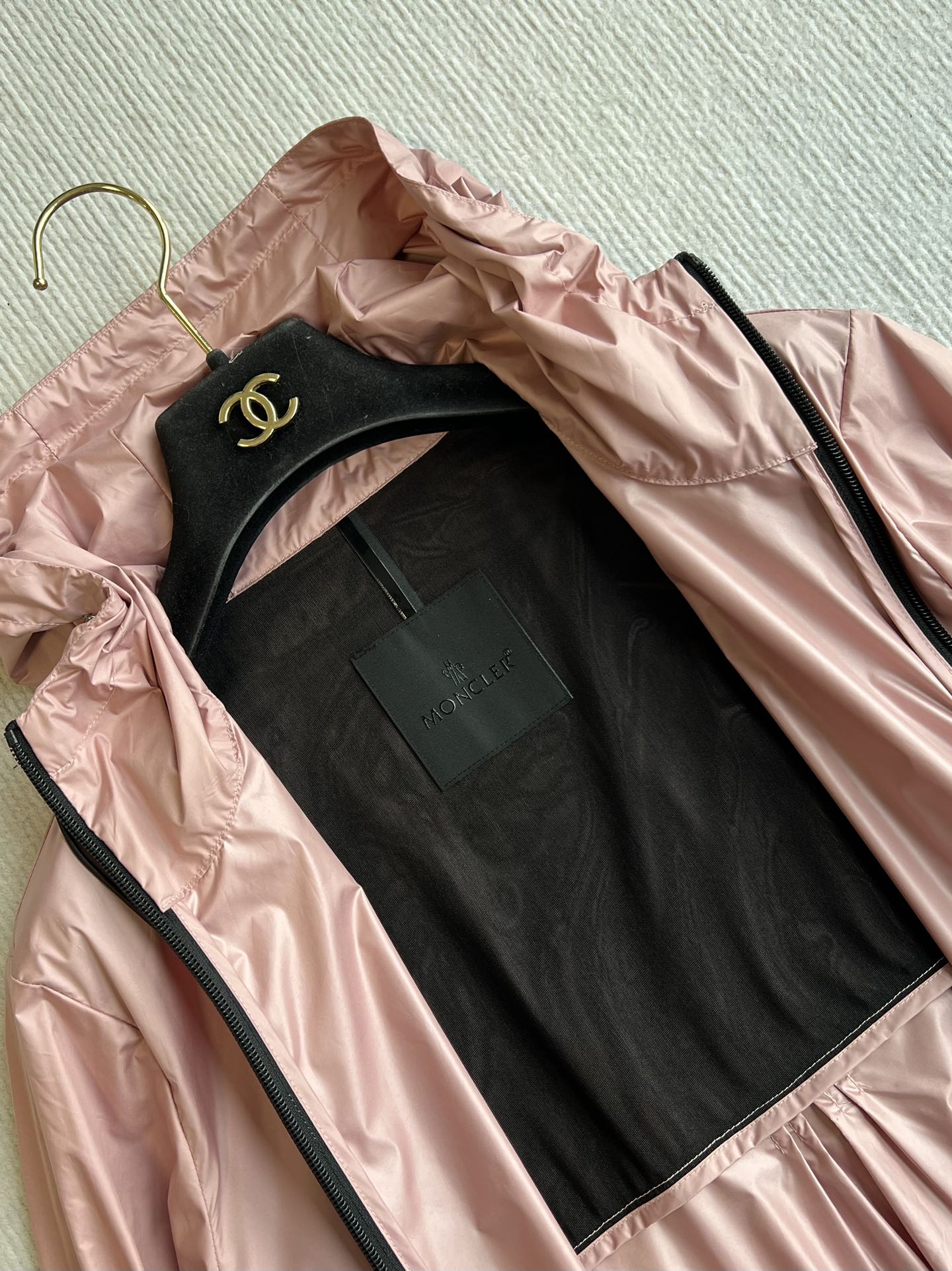 Moncle 25 Sun-Proof and Windproof Jacket Flesh Pink Nylon 269693
