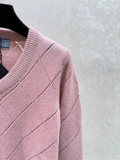 PRADA 25S V-NECK SWEATER 576