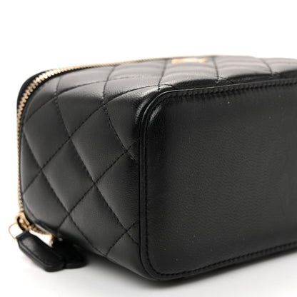 Lambskin Quilted Pearl Crush Small Vanity Case With Chain Black
