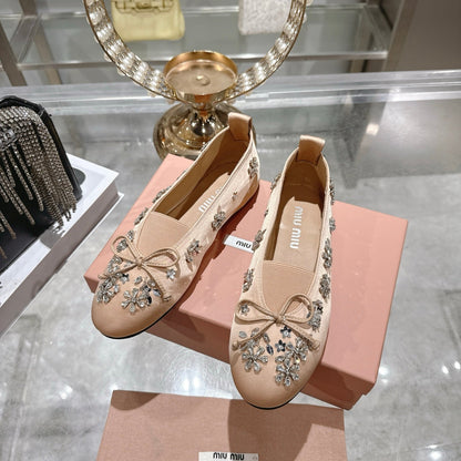 Miu 26 Ballet Flats with Crystal Rhinestones Light Pink Silk Satin 592101