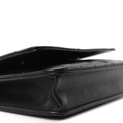 Lambskin Quilted Chanel 19 Wallet On Chain WOC Black