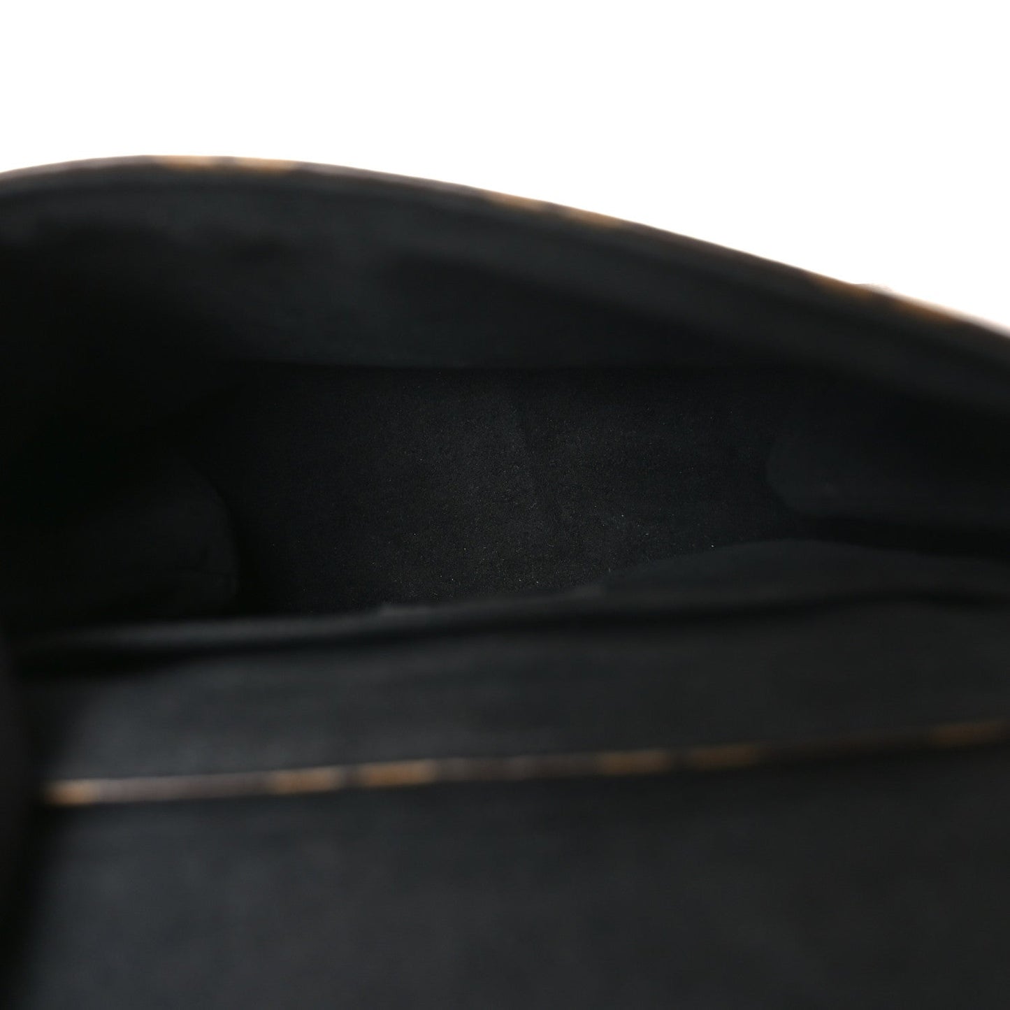 Monogram Locky BB Black
