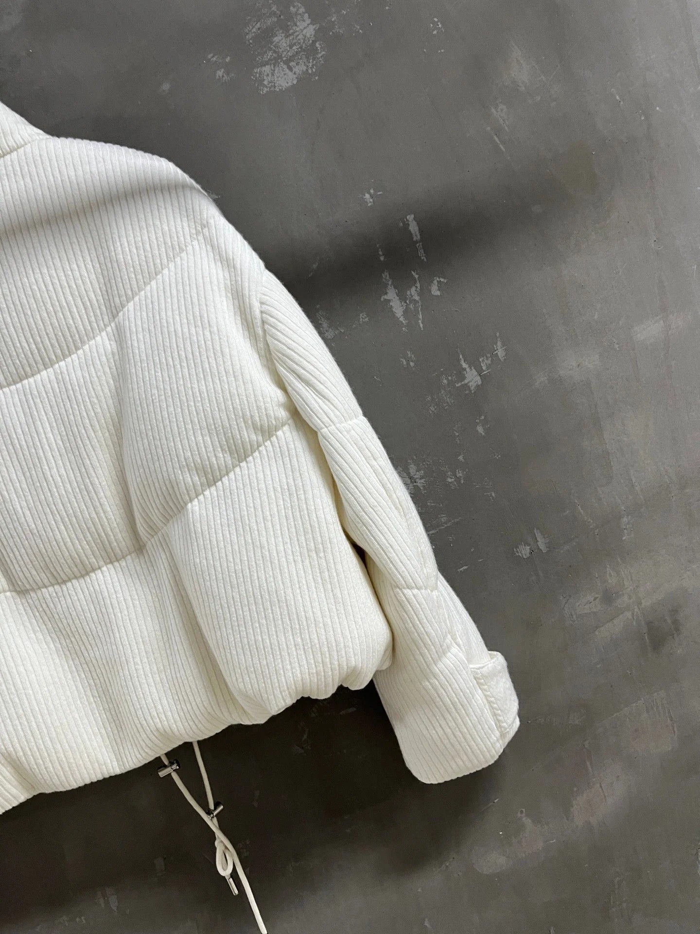 MIUMIU DOWN JACKET STYLE 690