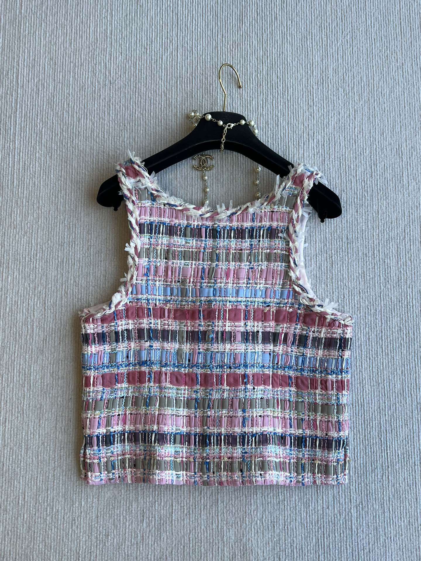 CC 25SS Woolen Vest with Hand-Woven Tassel Ribbons Colorful 277206