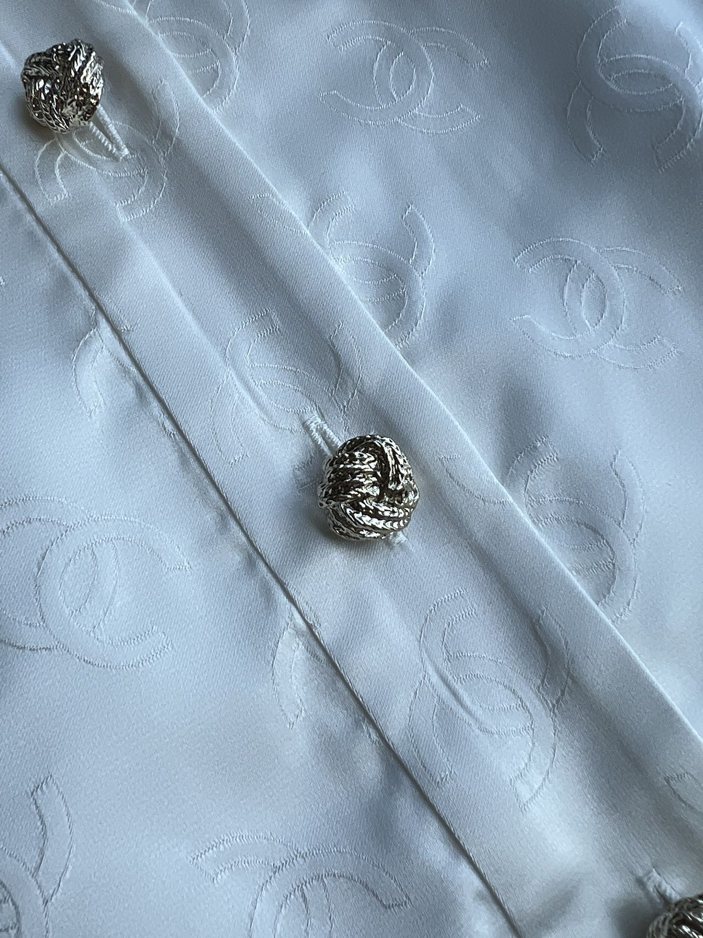 CC 25SS Round Neck Jacket in White Silk Jacquard  277155