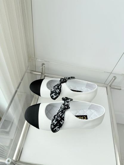 Chanel 26 Double C Heel Pump With Silk Ribbon White Lambskin 597334