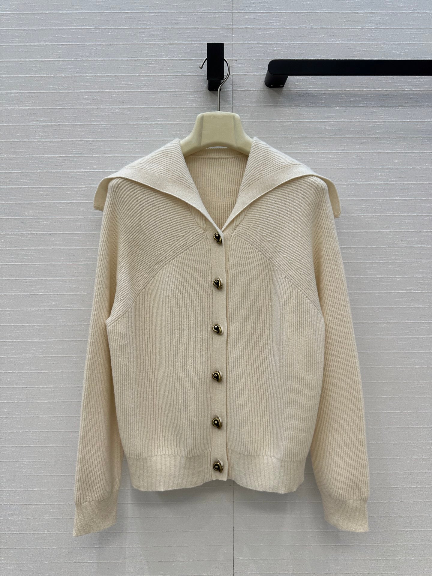 BV V-Neck Cardigan in White Cashmere