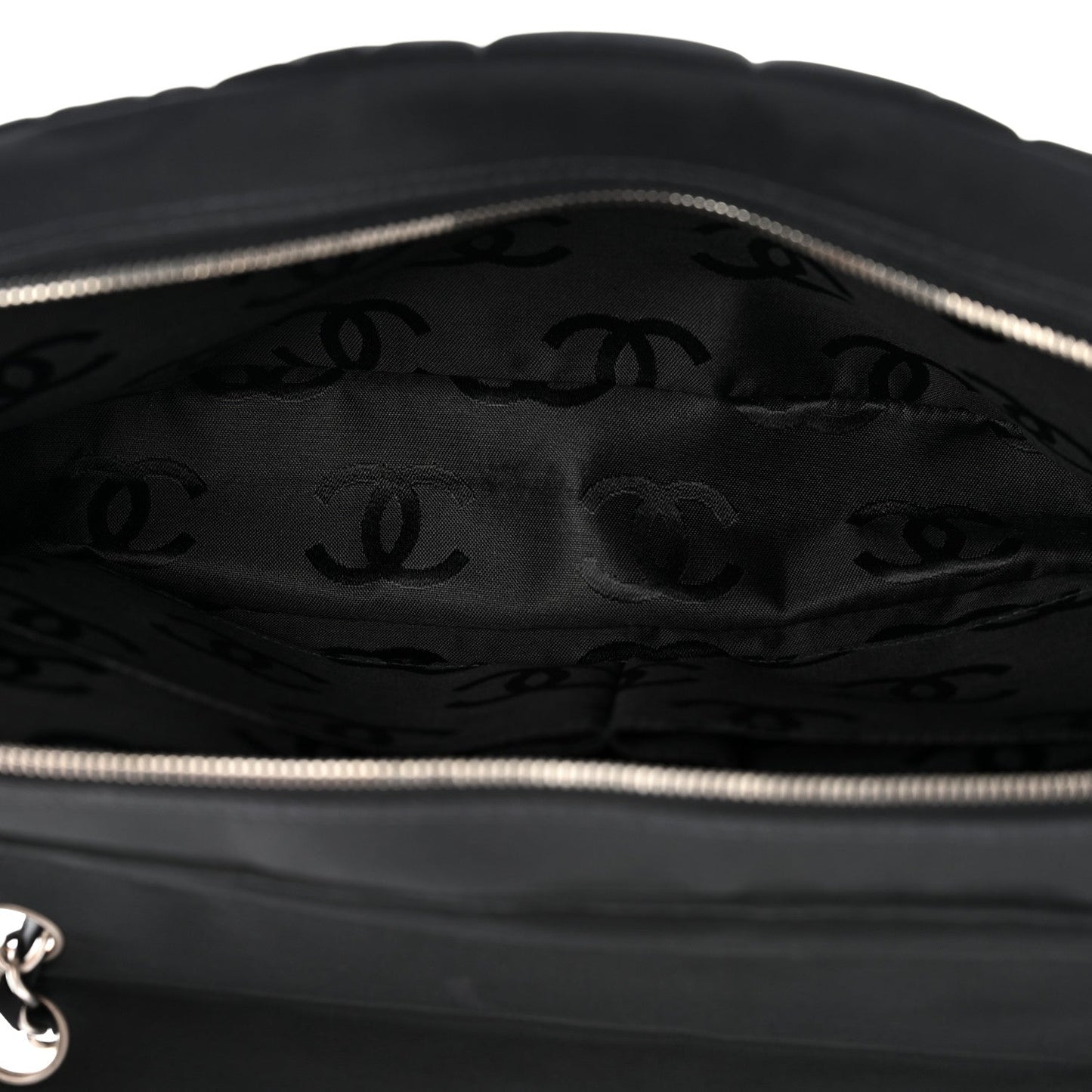 Nylon Square Quilted Flap Black