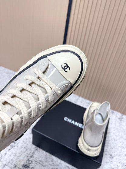 Chanel Platform High-Top Casual Light Blue Sneakers in Cowhide 591370