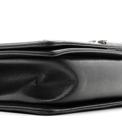 Caviar Quilted Medium Boy Flap Black