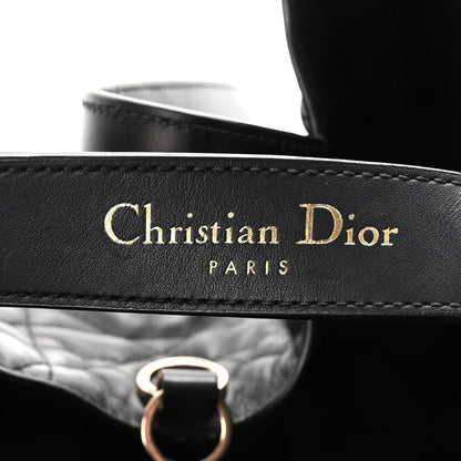 Calfskin Macrocannage Large Toujours Black