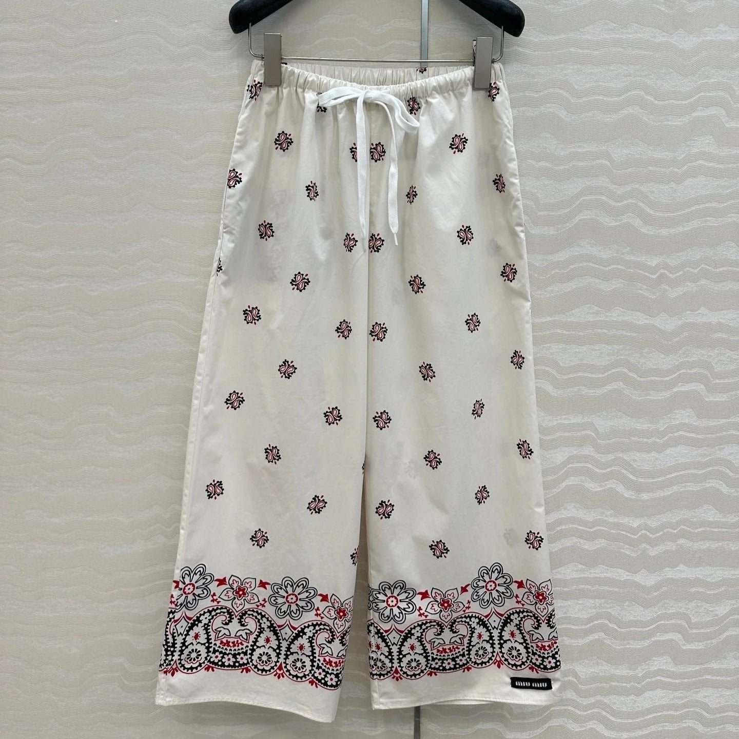 MIUMIU STRAIGHT-LEG CROPPED PANTS WITH ELASTIC WAISTBAND 261440