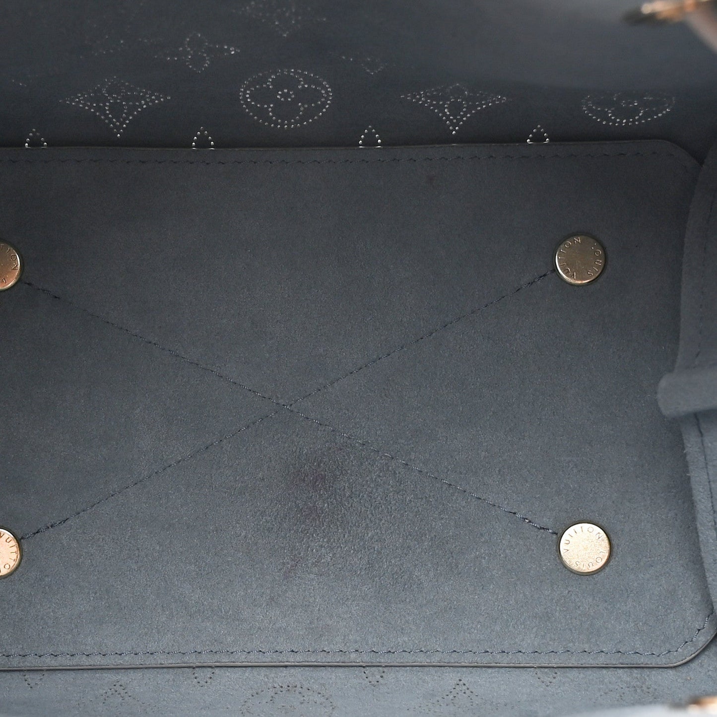 Mahina Flight Mode Bella Tote Brume Gray