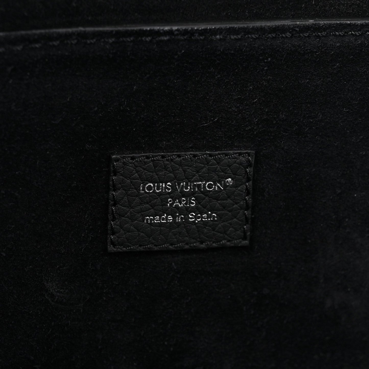 LV Touch Calfskin Steamer 30 H38 Black