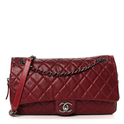 Iridescent Caviar Quilted Large Chic Flap Red