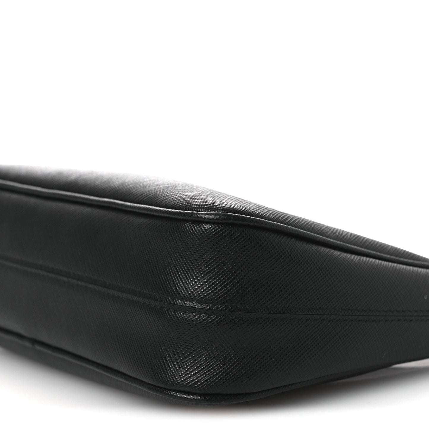 Saffiano Lux Re-Edition 2005 Shoulder Bag Black