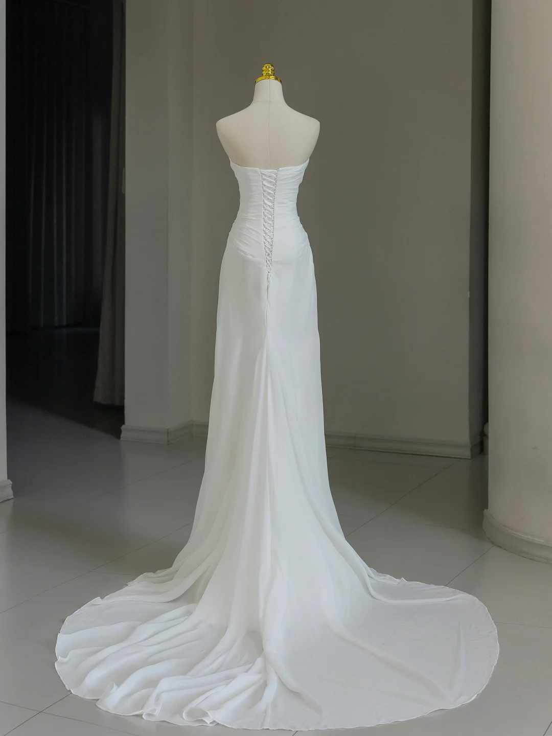 Modest Bridal Gown Sheath Off The Shoulder With Short Sleeves Tulle Wedding Dresses Elegant Bridal Gowns DH1127