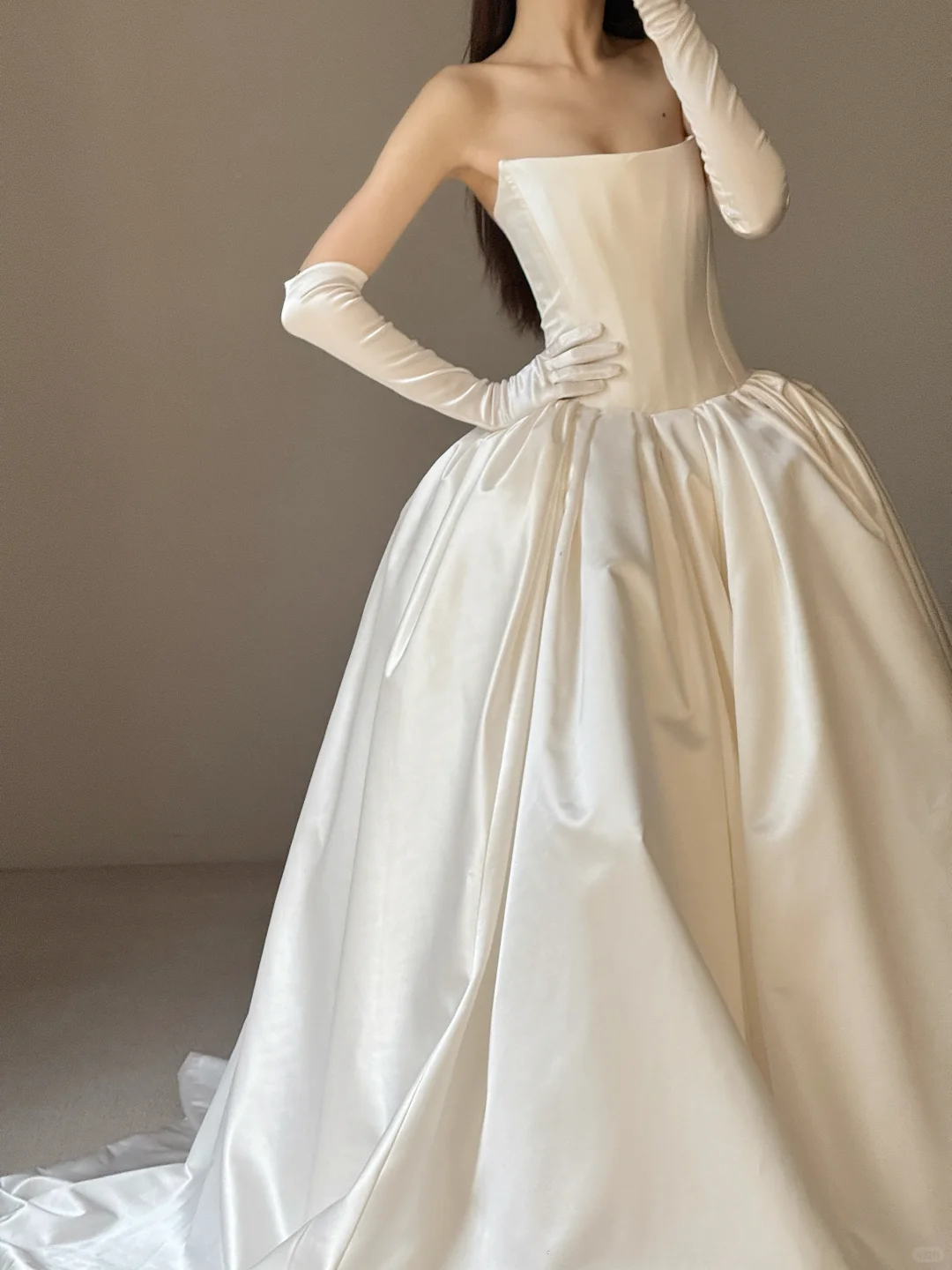 Simple Ball Gown Strapless White Satin Long Wedding Dress SH5096