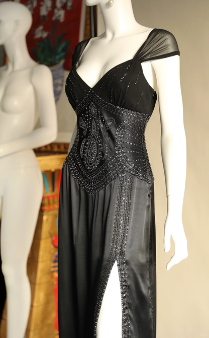 Vintage Sexy Black A Line Exquisite Beaded Chiffon Satin Prom Dress Evening Dress SH5133