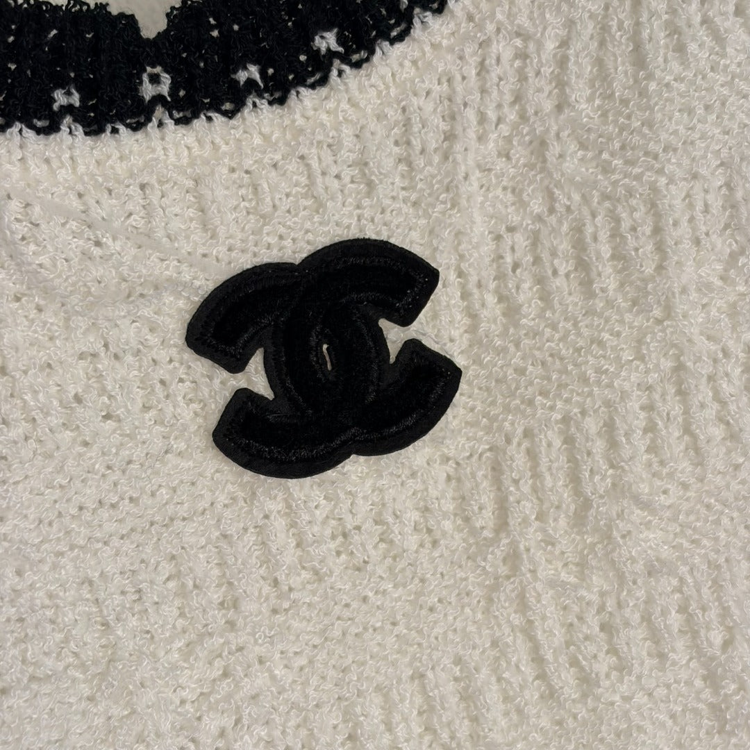Chanel  Knit Tank Top Black and Off-White
