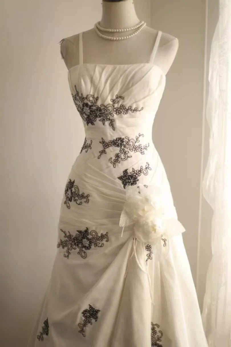 formaldressy-wedding dress Sleeveless White Embroidered  tulle  Train A - line dress, Retro Elegant Evening Dress  gh5829