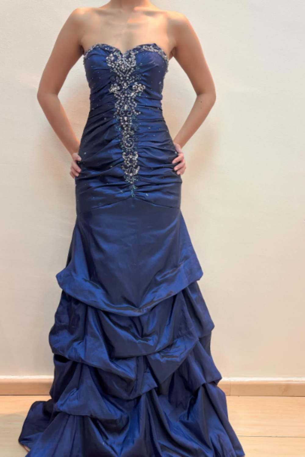 formaldressy-Vintage royal blue dress with sewn beading and adjustable back gh6178
