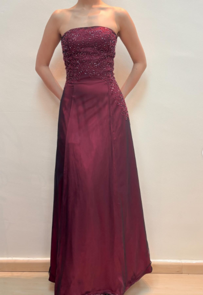 formaldressy-A simple yet elegant red mesh beaded strapless dress, a beautiful gown. gh6180