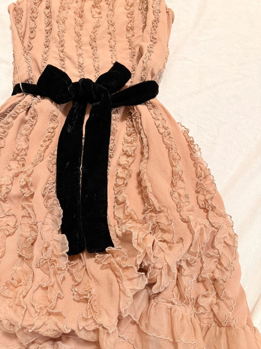 formaldressy-Nude Pink Chiffon Sleeveless Short Dress with Ruffles and Velvet Belt gh6314