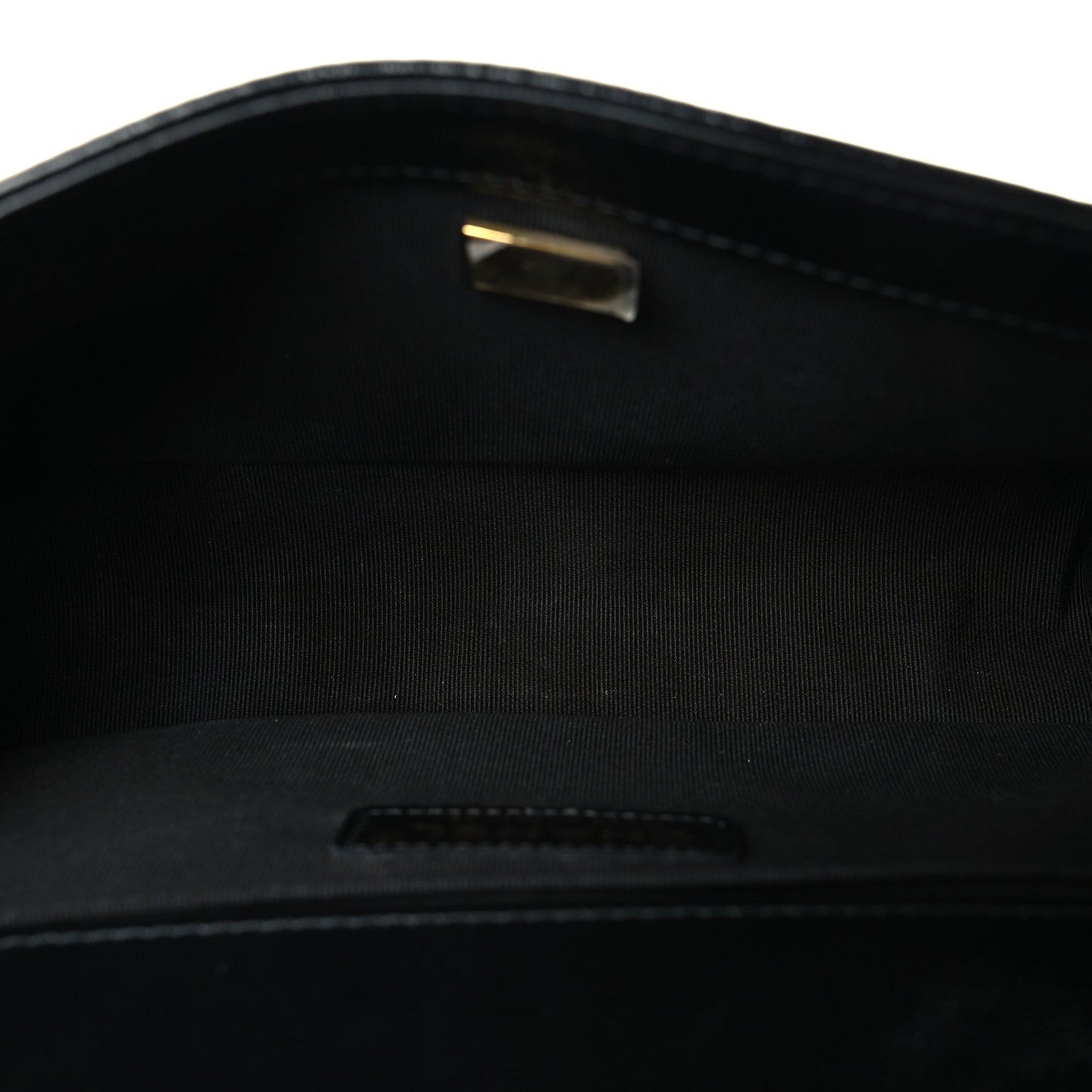 Metallic Glazed Calfskin Medium Boy Flap Black Gold
