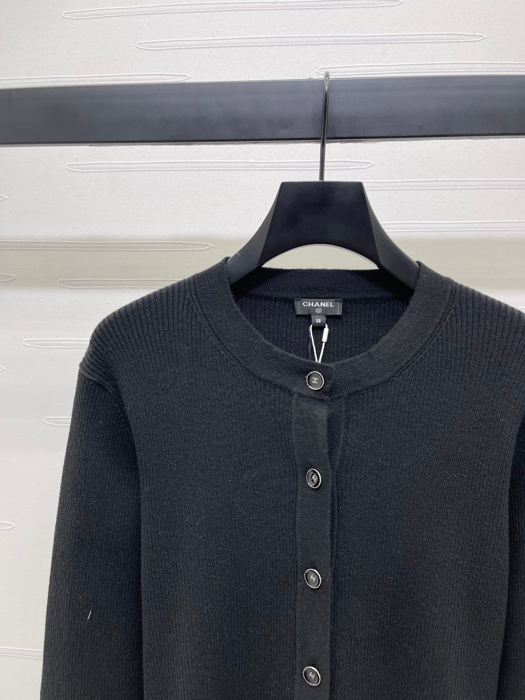 CHANEL WOOL LONG SLEEVE CARDIGAN STYLE 281
