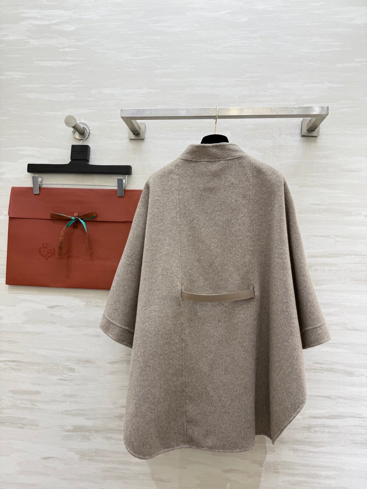 LP 25 Salzburg Cape Coat Naturale Brown Cashmere 319368