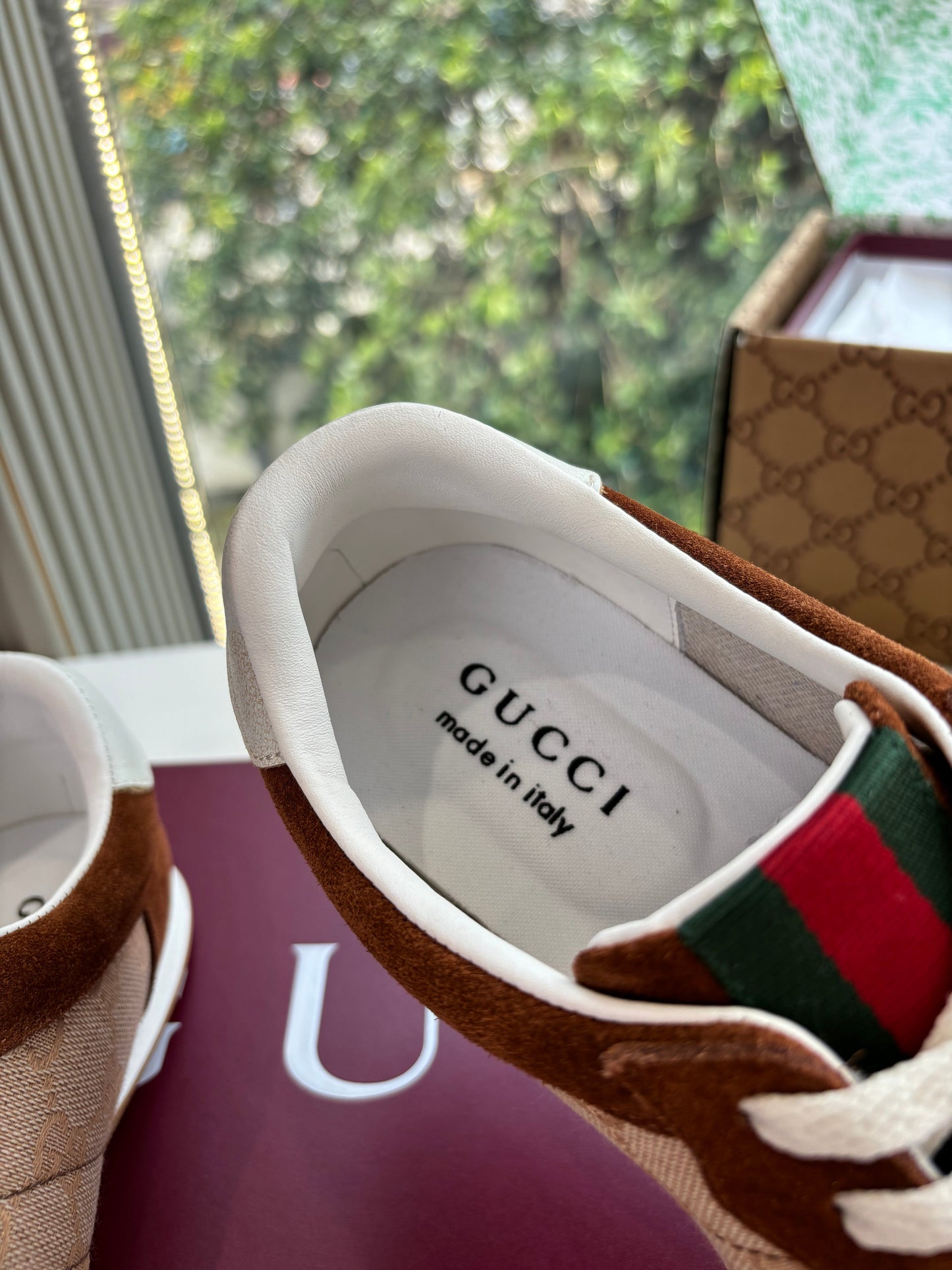 Gucci Shift Damen sneaker Varianten Schwarzes Beige & Dark Brown Canvas and Suede Trim 506841