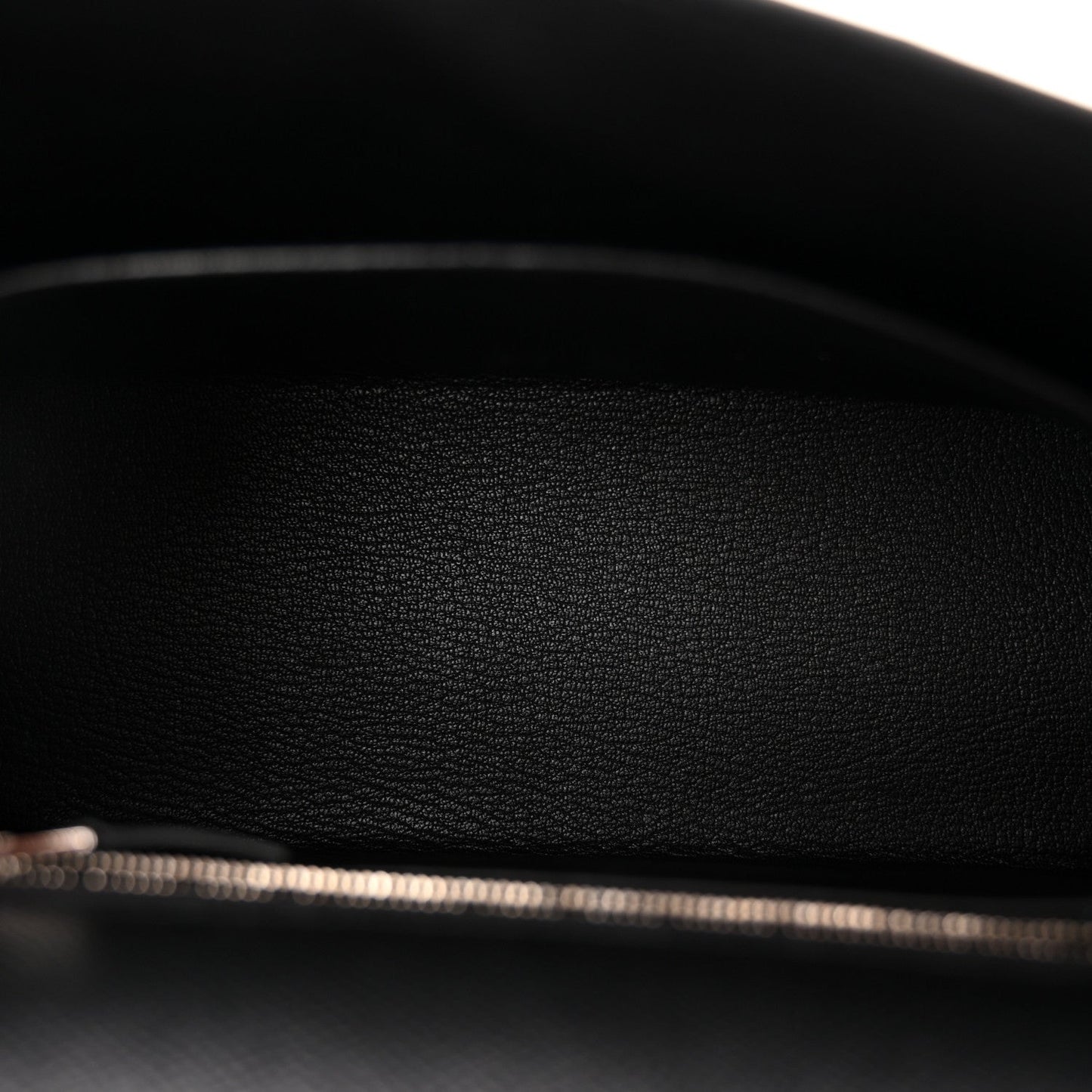 Epsom Kelly Sellier 25 Black