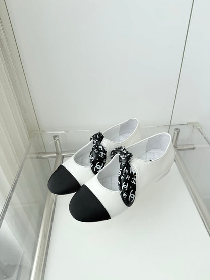 Chanel 26 Double C Heel Pump With Silk Ribbon White Lambskin 597334