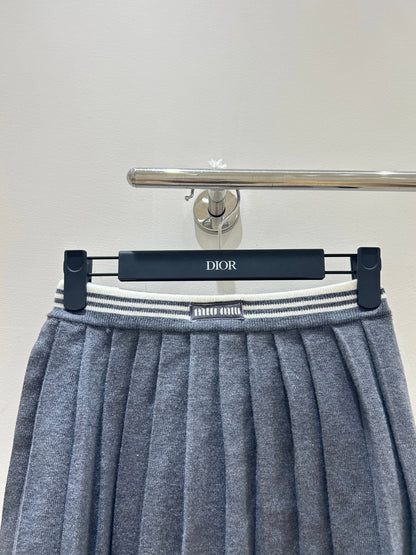 MIUMIU SKIRT STYLE 631