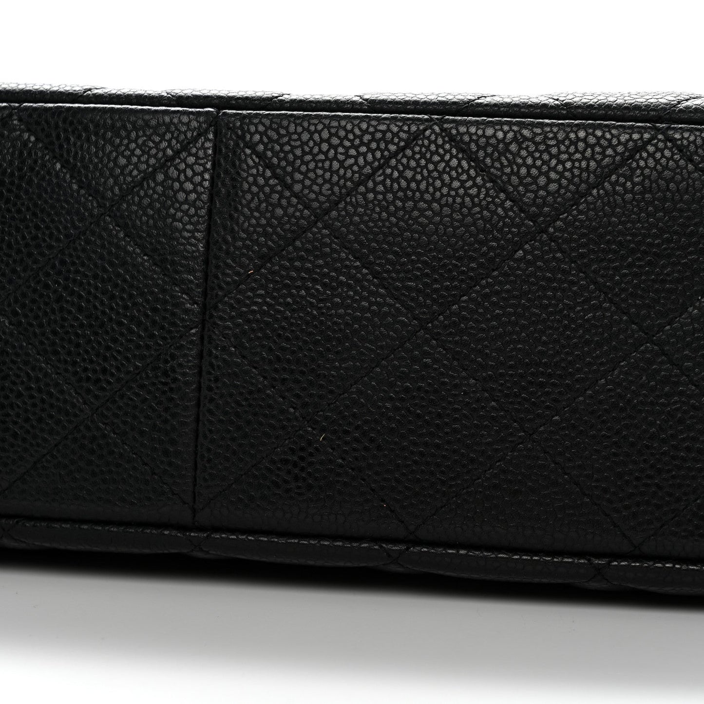 Caviar Quilted Jumbo Single Flap Black
