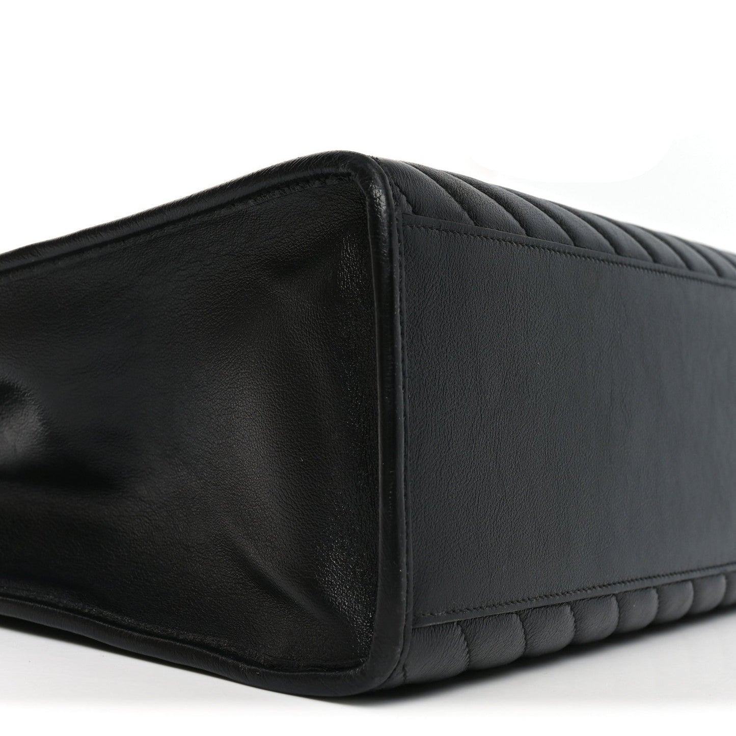 Azalea Calfskin Matelasse Diagonal GG Marmont Tote Bag Black