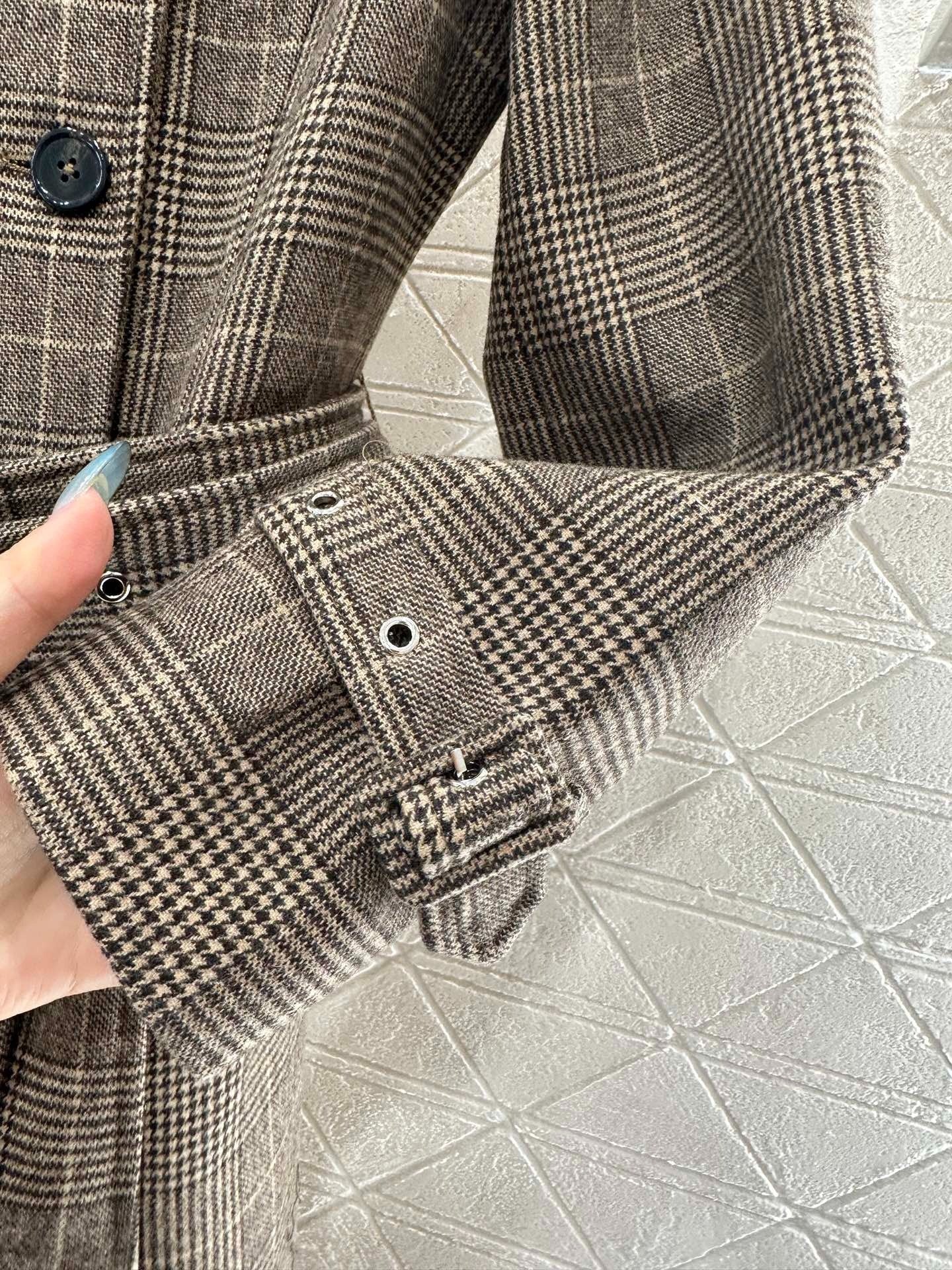 DIOR 25S LONG TRENCH COAT STYLE 303