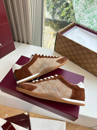 Gucci Shift Damen sneaker Varianten Schwarzes Beige & Dark Brown Canvas and Suede Trim 506841