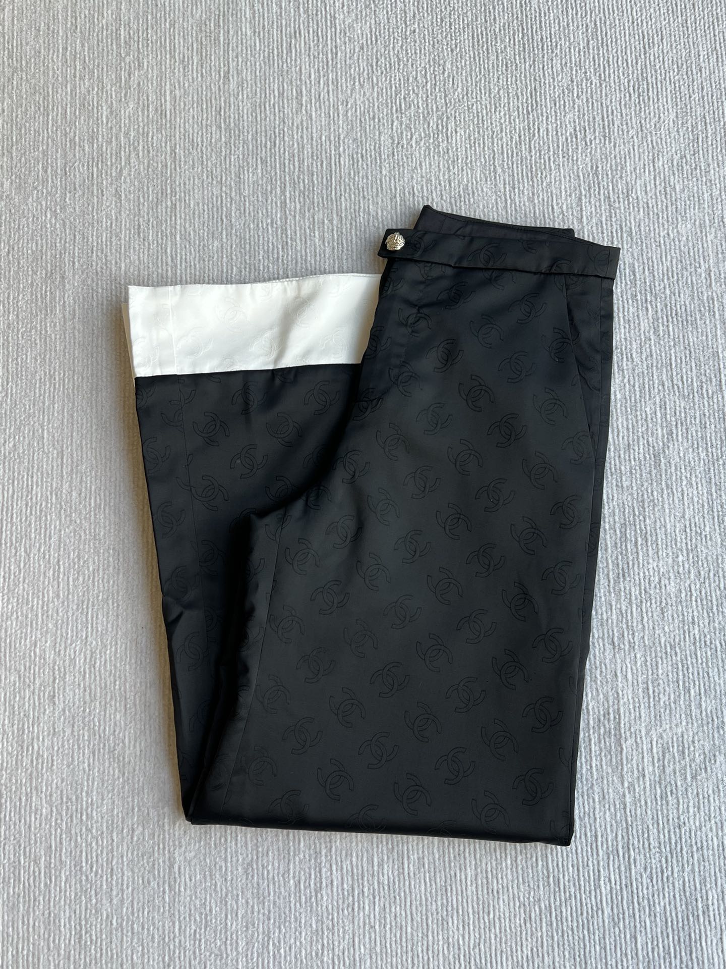 CC 25SS Double C Plaid Wide-Leg Pants In Black and White Silk 277145