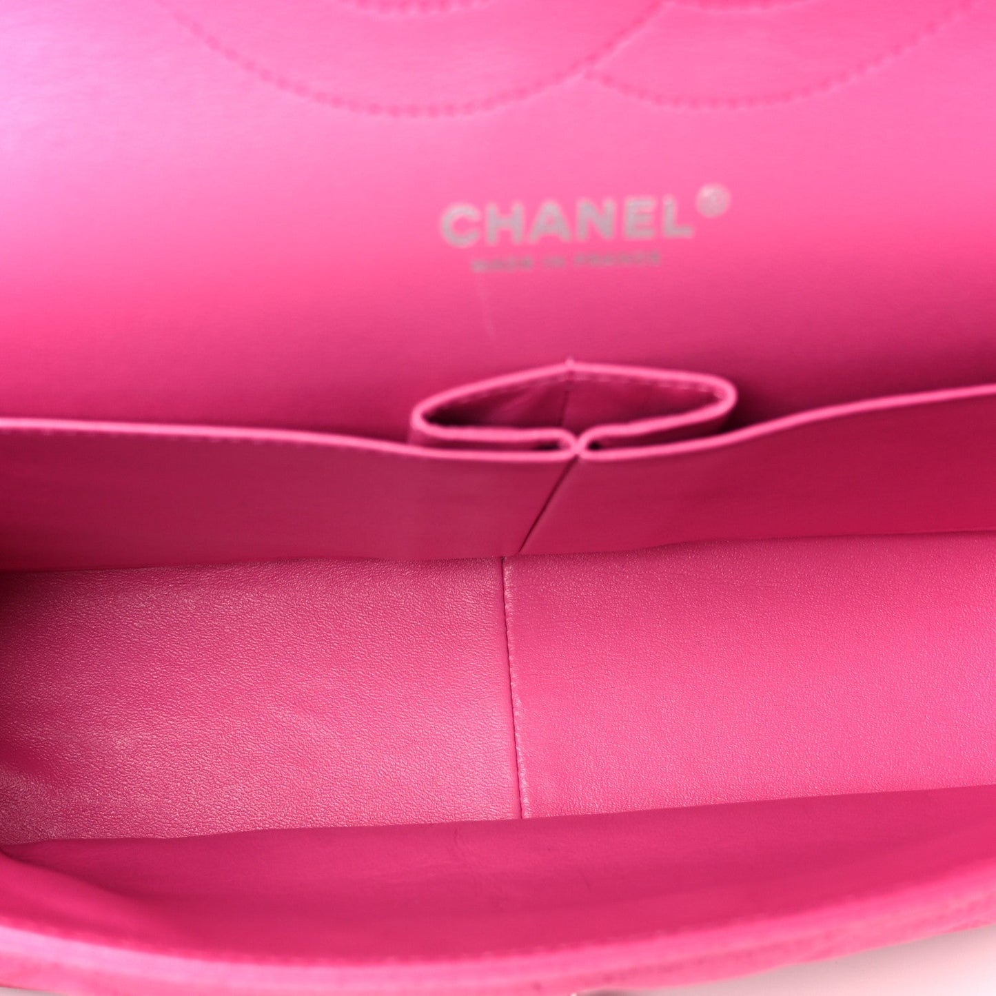Iridescent Caviar Quilted Jumbo Double Flap Pink