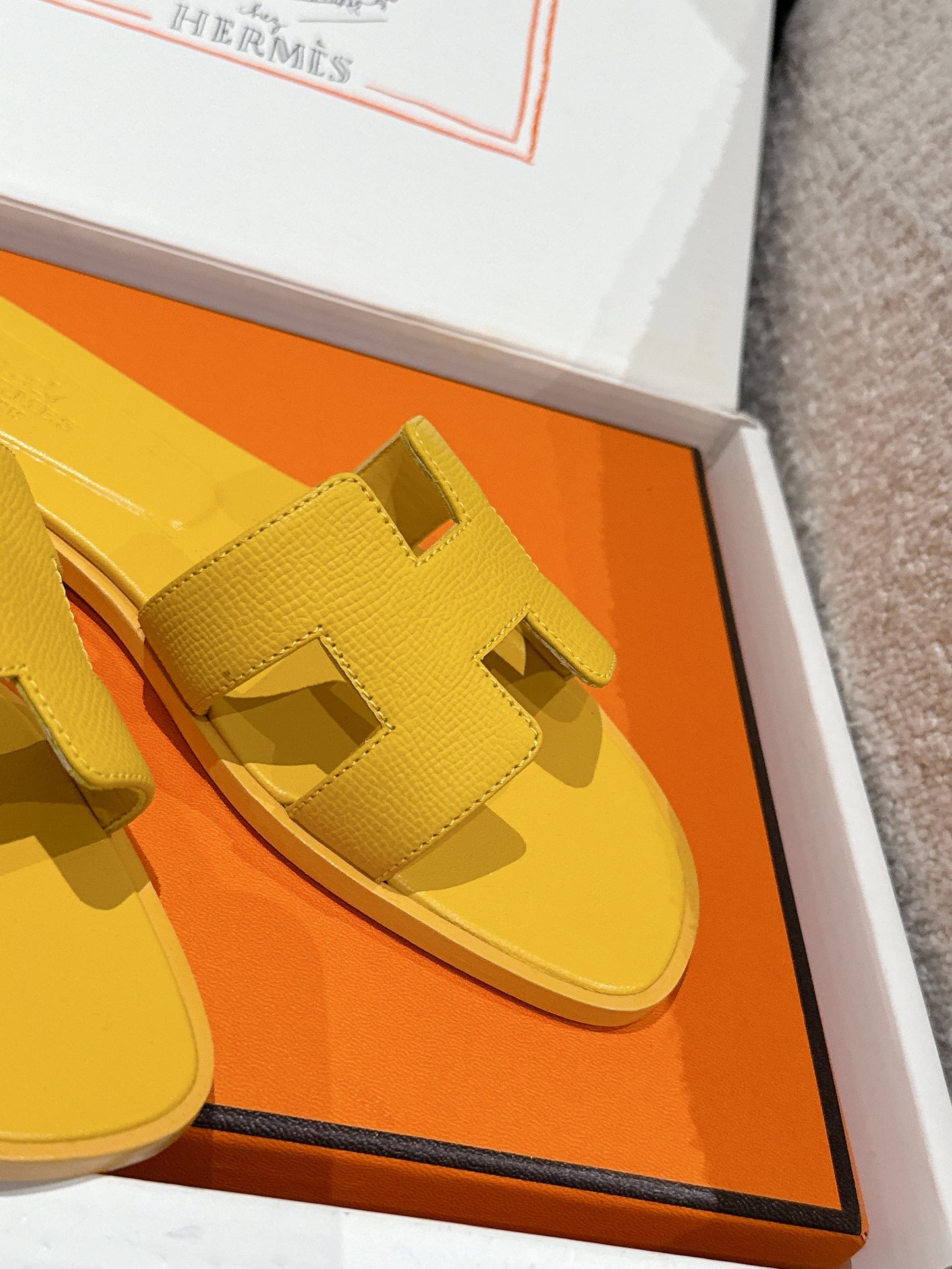 HM 25 Oran Sandal Dark Yellow Epsom