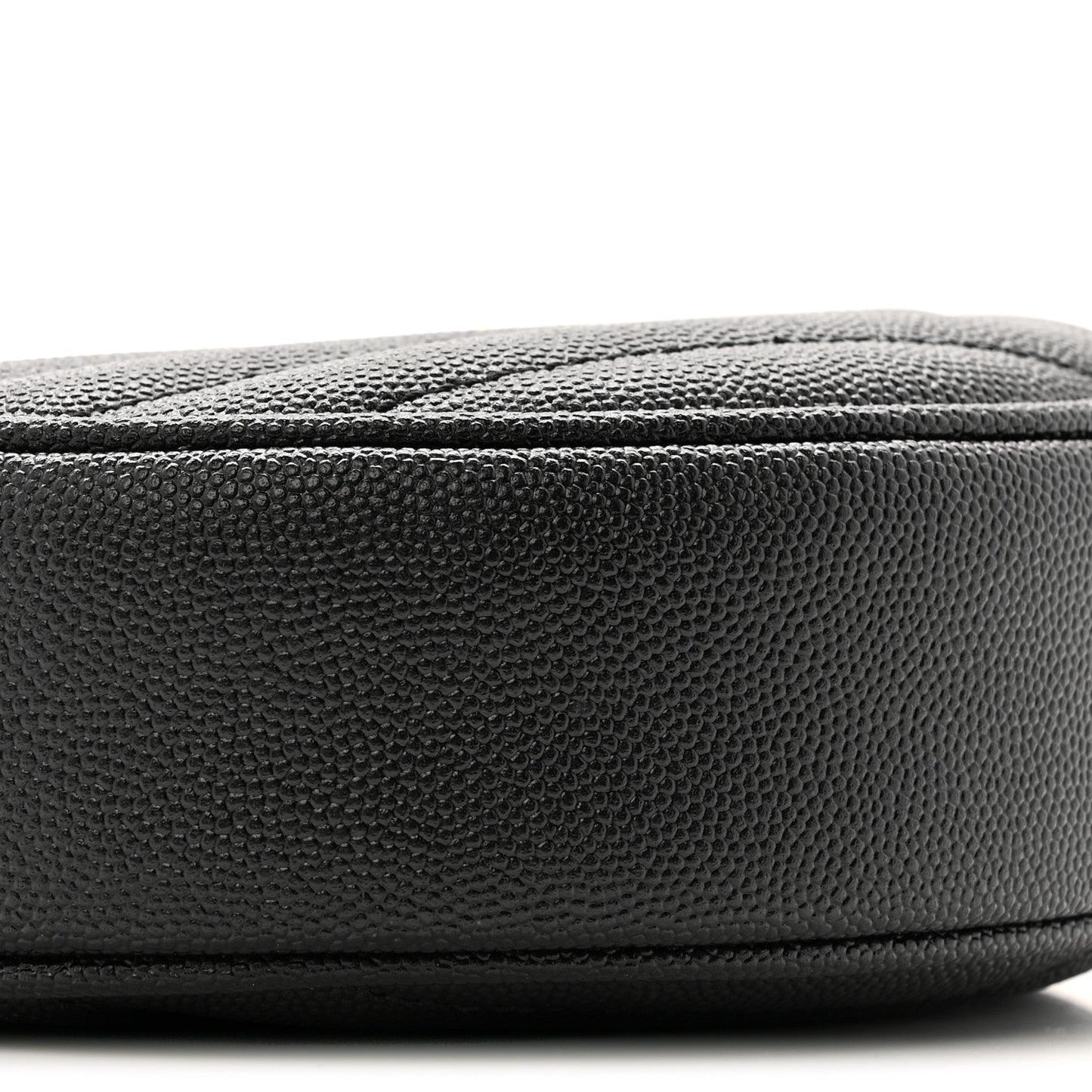 Grain De Poudre Matelasse Chevron Quilted Round Vinyle Camera Bag Black