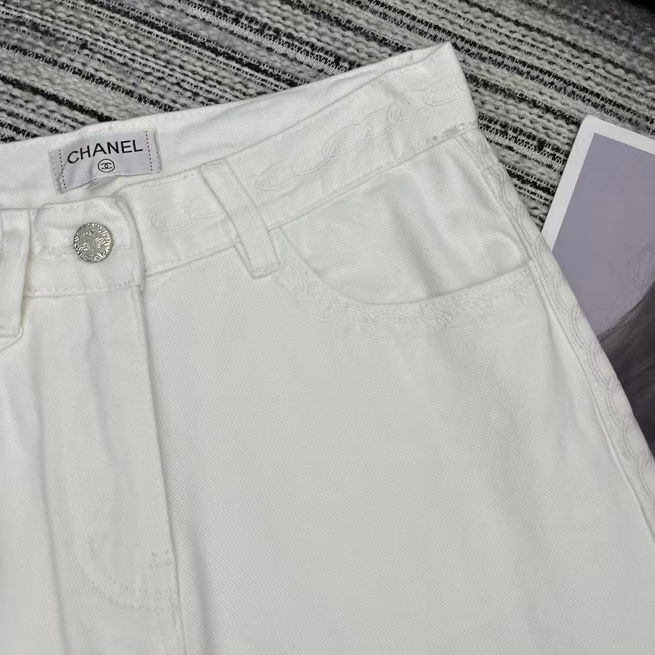 CC Ready-to-Wear Wide-leg White Denim Jeans 349030