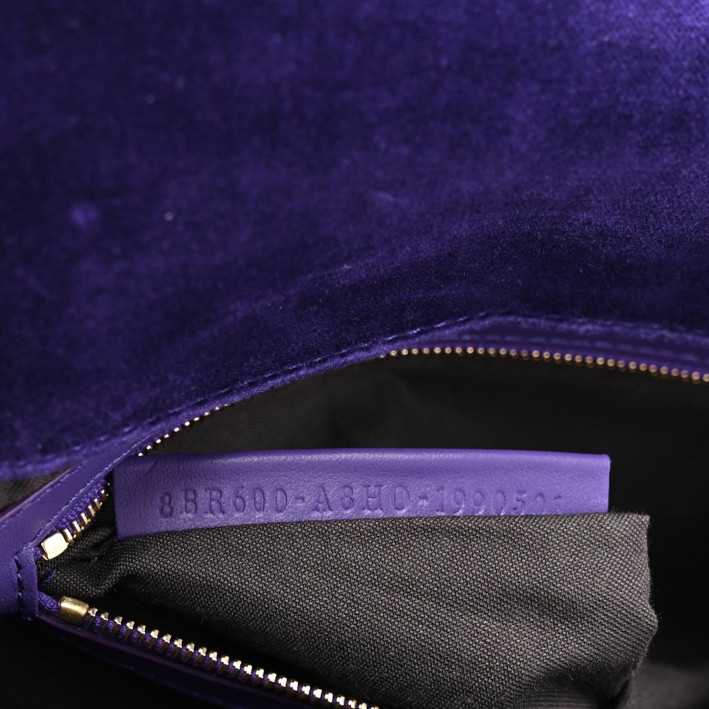 Velvet FF Embossed Baguette Viola Plus