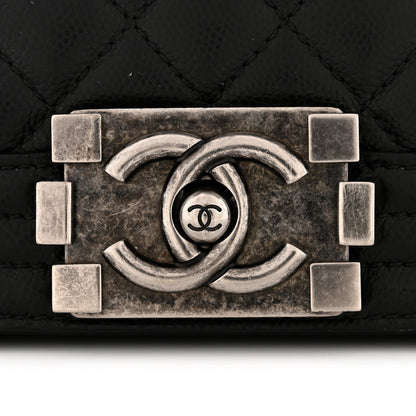 Caviar Quilted Large Boy Flap Black