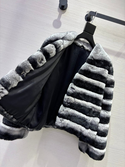 MAX MARA 25S V-NECK FUR COAT 155