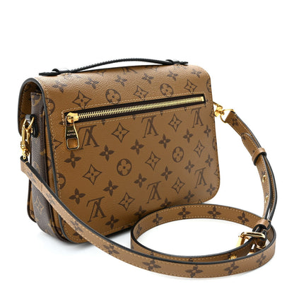 Reverse Monogram Pochette Metis