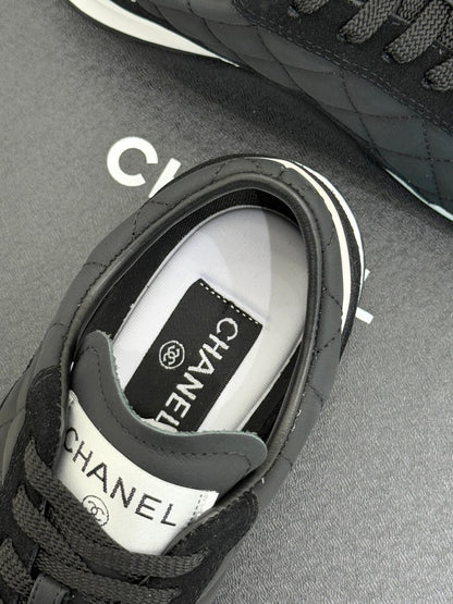 Cruise 2025/26 Trainers Black Suede Fabric
